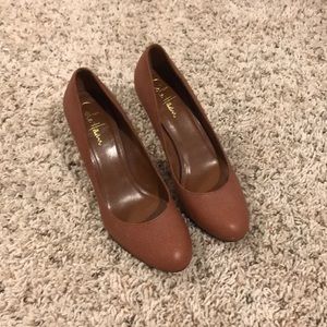 Cole Haan round toe pumps